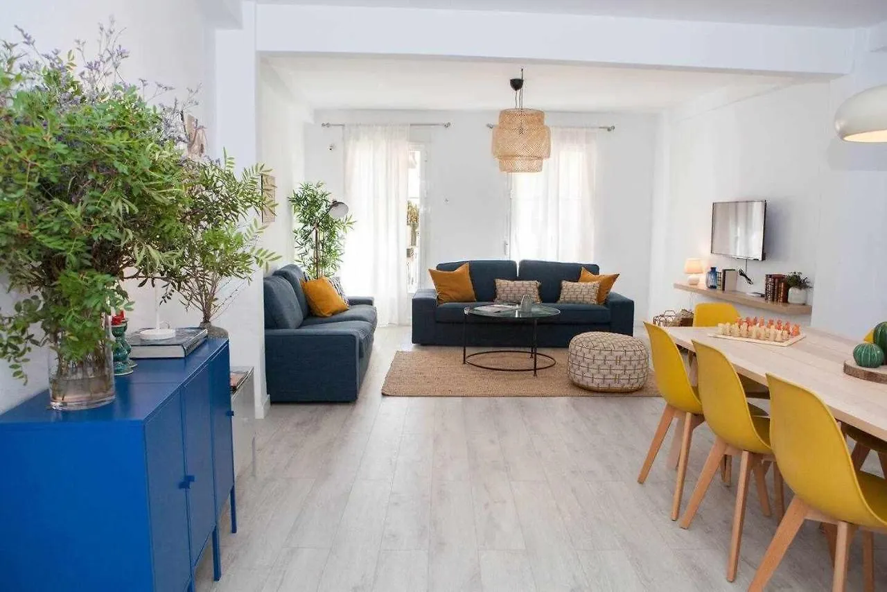 Isg Apartments Alhondiga Piso Nuevo Piscina Casco Antiguo8P 세비야 0*,  스페인